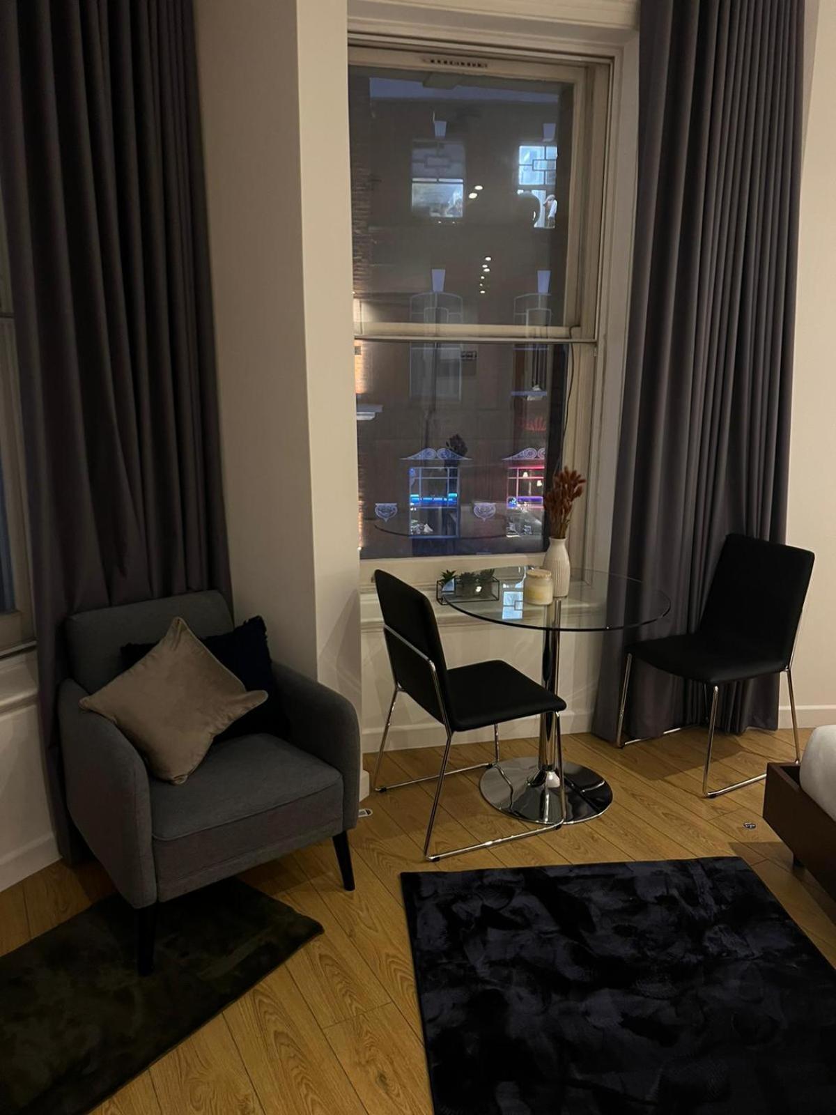 Tranquil 1 Bedroom Retreat In Piccadilly Vr4 Лондон Екстер'єр фото