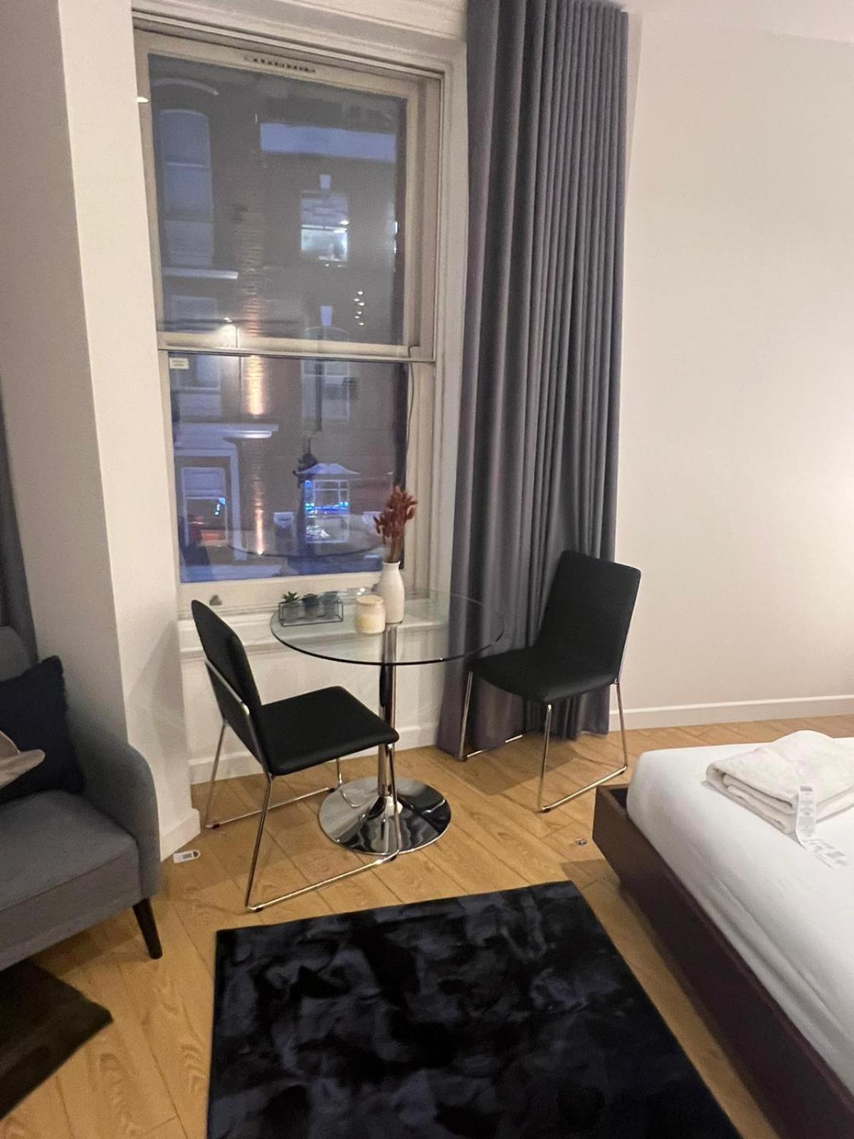 Tranquil 1 Bedroom Retreat In Piccadilly Vr4 Лондон Екстер'єр фото